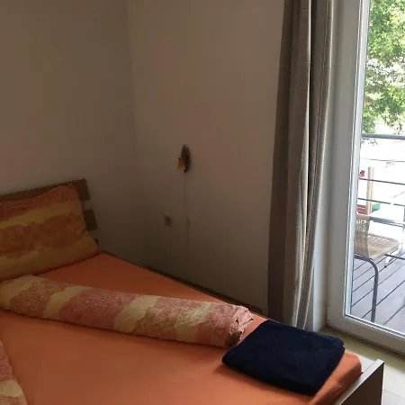 Hableany Etterem, Pizzeria Es Vendeghaz B&B 3*