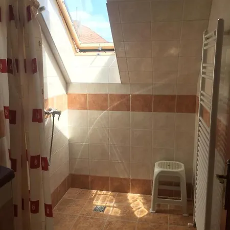 Hableany Etterem, Pizzeria Es Vendeghaz 3*