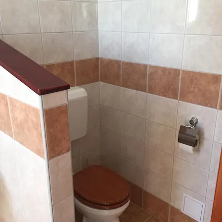 Hableany Etterem, Pizzeria Es Vendeghaz