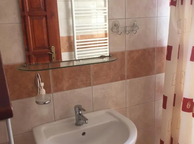 Bed and Breakfast Hableany Etterem, Pizzeria Es Vendeghaz