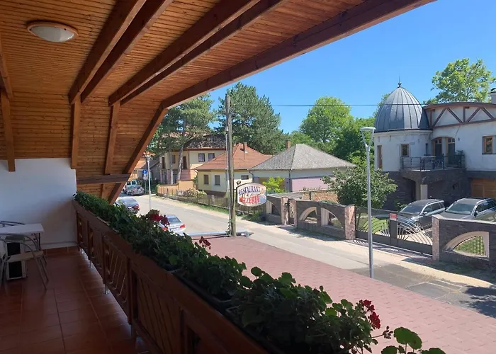 Bed and Breakfast Hableany Etterem, Pizzeria Es Vendeghaz 3*