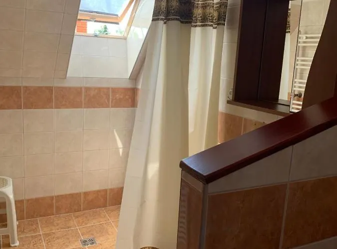 Bed and Breakfast Hableany Etterem, Pizzeria Es Vendeghaz