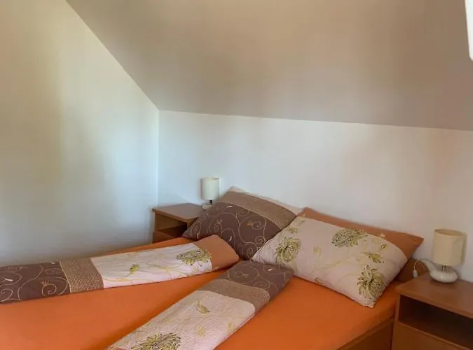 Bed and Breakfast Hableany Etterem, Pizzeria Es Vendeghaz